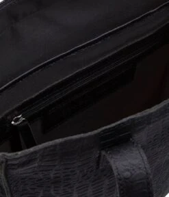 Cowboysbag Laptop Bag Buckley 13 Inch Croco Black 11 Cowboysbag Laptop Bag Buckley 13 Inch Croco Black -Beroemde Bagage Winkel Cowboysbag 3293 laptopbagBuckley crocoblack 4 2 600