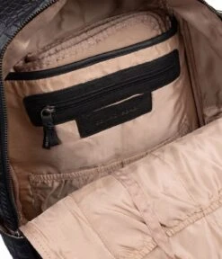 Cowboysbag Diaper Bag Huyton Croco Black -Beroemde Bagage Winkel Cowboysbag 3294 diaperbackpackHuyton crocoblack 5 600