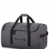Dakine Eq Duffle 70L Carbon -Beroemde Bagage Winkel EQDUFFLE70L CARBON 610934334067 10002936 CARBON 02X MAIN 600