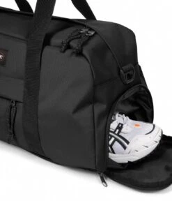 Eastpak Stand More Black -Beroemde Bagage Winkel Eastpak EK0A5B9H 008 4 600