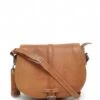 Scotch Saddle Bag Cognac -Beroemde Bagage Winkel berba saddlebag crossbody cognac crossbody 375 260 front 600