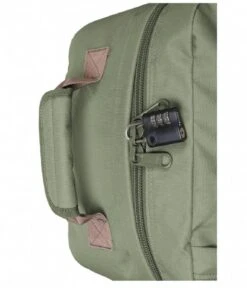 Classic Cabin Backpack 36 L 15.6 Inch Georgian Khaki 12 Classic Cabin Backpack 36 L 15.6 Inch Georgian Khaki -Beroemde Bagage Winkel cabinzero classic 36l cabin backpack rugzak georgian khaki backpack detail2 600
