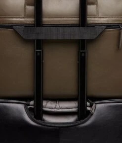 Charlie Laptopbag 15.6 Inch Dark Military -Beroemde Bagage Winkel castelijn beerens 409473 charlie laptop bag laptoptas dark military laptopbag green detail4 600