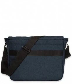 Eastpak Delegate + 17 Inch Triple Denim 10 Eastpak Delegate + 17 Inch Triple Denim -Beroemde Bagage Winkel ek00026e 26w alt003 uc108636 m 600