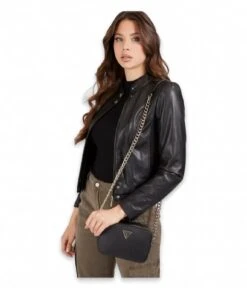 Guess Noelle Crossbody Camera Black -Beroemde Bagage Winkel guess HWVG78 79140 noelle crossbody camera black 2 600