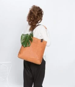 Posh Stacey Midi Camel Hunter 13 Posh Stacey Midi Camel Hunter -Beroemde Bagage Winkel o my bag stacey posh midi camel model 600