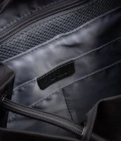 Taos Backpack 13 Inch Black/Black -Beroemde Bagage Winkel resfeber taos black black inside 600