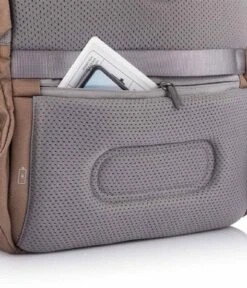XD Design Bobby Soft Anti Theft Backpack 15.6 Inch Khaki -Beroemde Bagage Winkel xddesign bobby soft anti theft backpack coffee detail 600